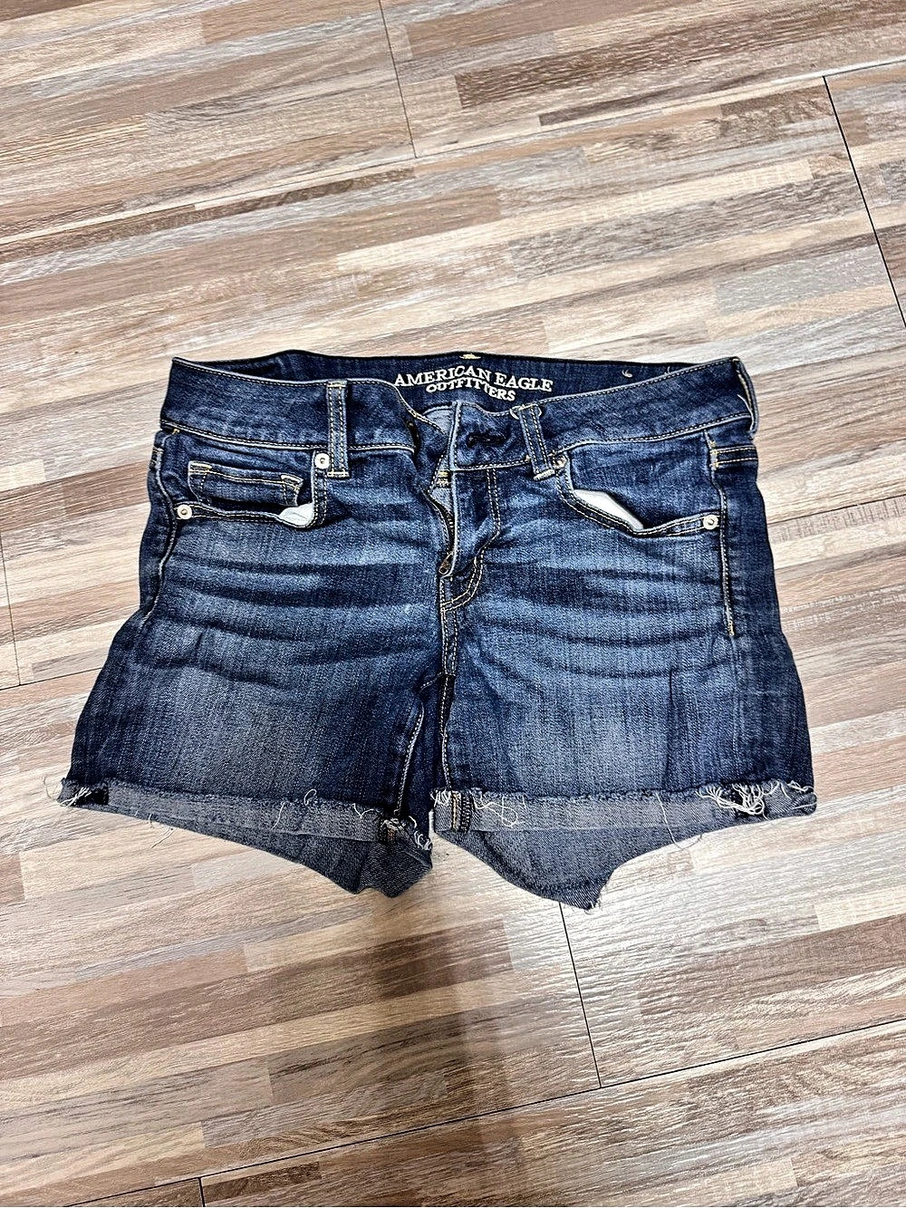 American Eagle Outfitters Super Stretch Denim Shorts Blue Size 6